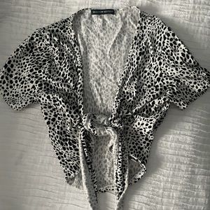 Brandy Melville leopard print tie shirt